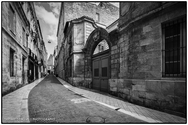 Great black and white photography of Bordeaux part 1 in France