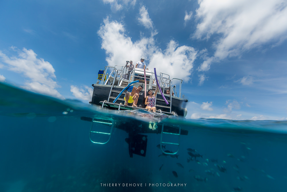 Ocean Underwater Images with AquaTech