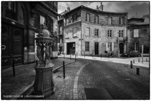Great black and white photography of Bordeaux part 1